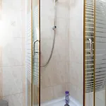 Farawayhomes Near Vienna Airport - Anytime Self Check-in