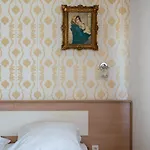Pensionat Farawayhomes Near Vienna Airport - Anytime Self Check-in 3*
