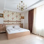 Pensionat Farawayhomes Near Vienna Airport - Anytime Self Check-in