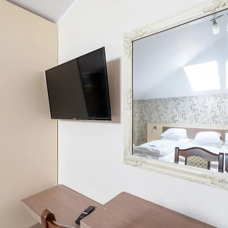 Farawayhomes Near Vienna Airport - Anytime Self Check-in