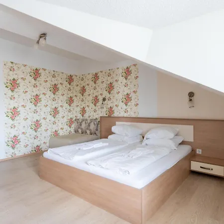 Farawayhomes Near Vienna Airport - Anytime Self Check-in Bruck an der Leitha