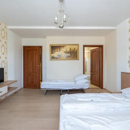 Farawayhomes Near Vienna Airport - Anytime Self Check-in 3* Брукк-ан-дер-Лайта