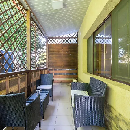 Farawayhomes Near Vienna Airport - Anytime Self Check-in Konukevi