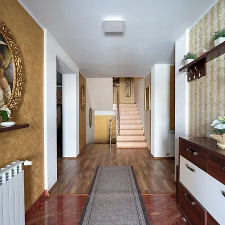 Farawayhomes Near Vienna Airport - Anytime Self Check-in 3* Bruck an der Leitha