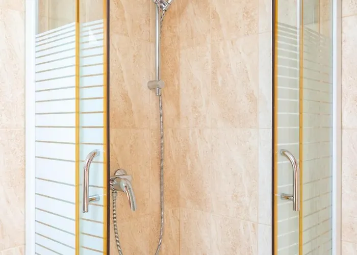 Guest house Farawayhomes Near Vienna Airport - Anytime Self Check-in