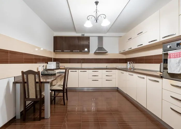 Farawayhomes Near Vienna Airport - Anytime Self Check-in 3* Bruck an der Leitha