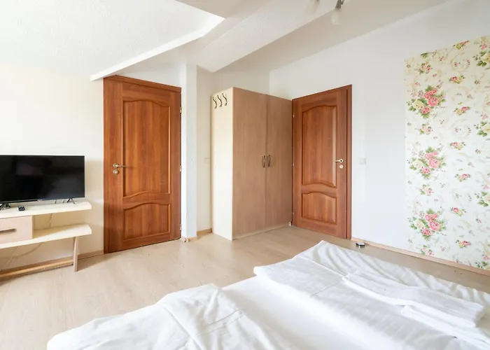 Guest house Farawayhomes Near Vienna Airport - Anytime Self Check-in Bruck an der Leitha