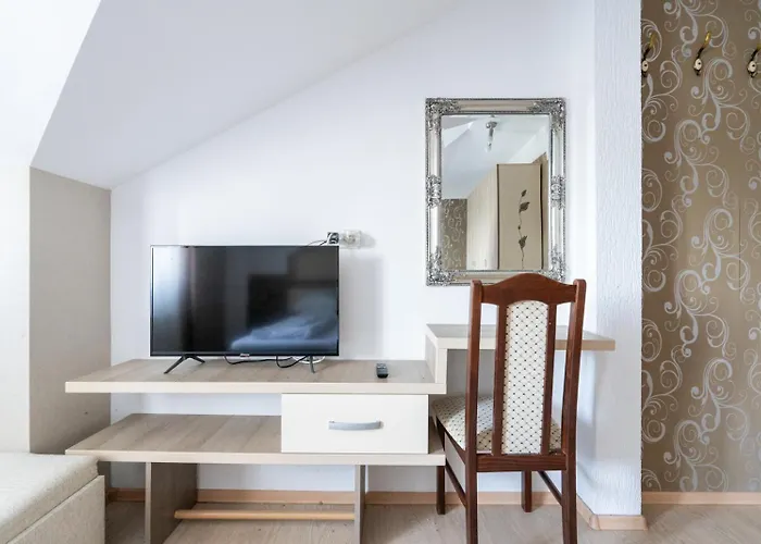 Farawayhomes Near Vienna Airport - Anytime Self Check-in Guest house 3*