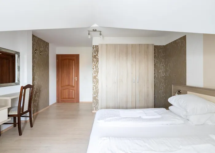 Farawayhomes Near Vienna Airport - Anytime Self Check-in Guest house 3*