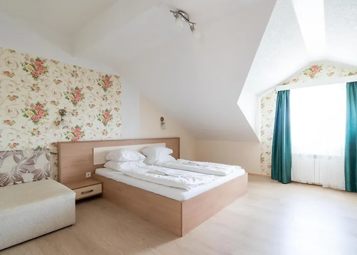 Farawayhomes Near Vienna Airport - Anytime Self Check-in Guest house