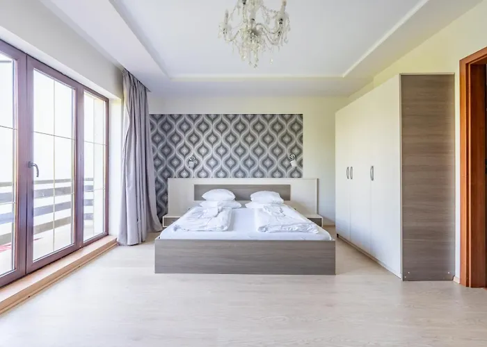 Farawayhomes Near Vienna Airport - Anytime Self Check-in Guest house Bruck an der Leitha