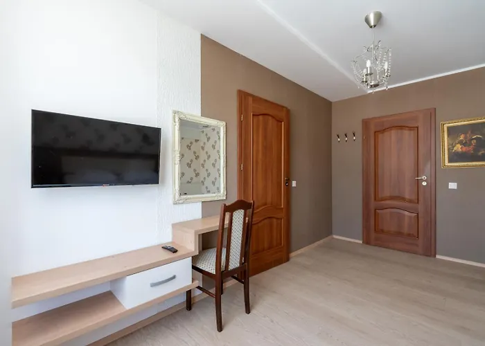 Guest house Farawayhomes Near Vienna Airport - Anytime Self Check-in Bruck an der Leitha