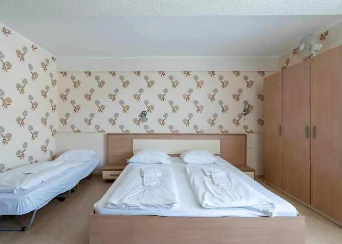 Guest house Farawayhomes Near Vienna Airport - Anytime Self Check-in