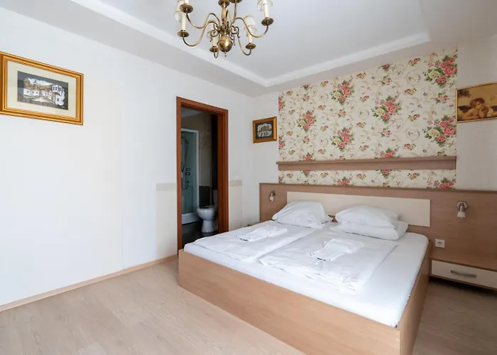 Farawayhomes Near Vienna Airport - Anytime Self Check-in 3*