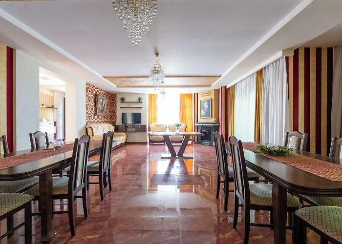 Farawayhomes Near Vienna Airport - Anytime Self Check-in