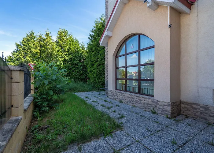 Farawayhomes Near Vienna Airport - Anytime Self Check-in 3*